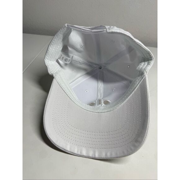 Alo Yoga Off-Duty Hat White/White One Size Adult